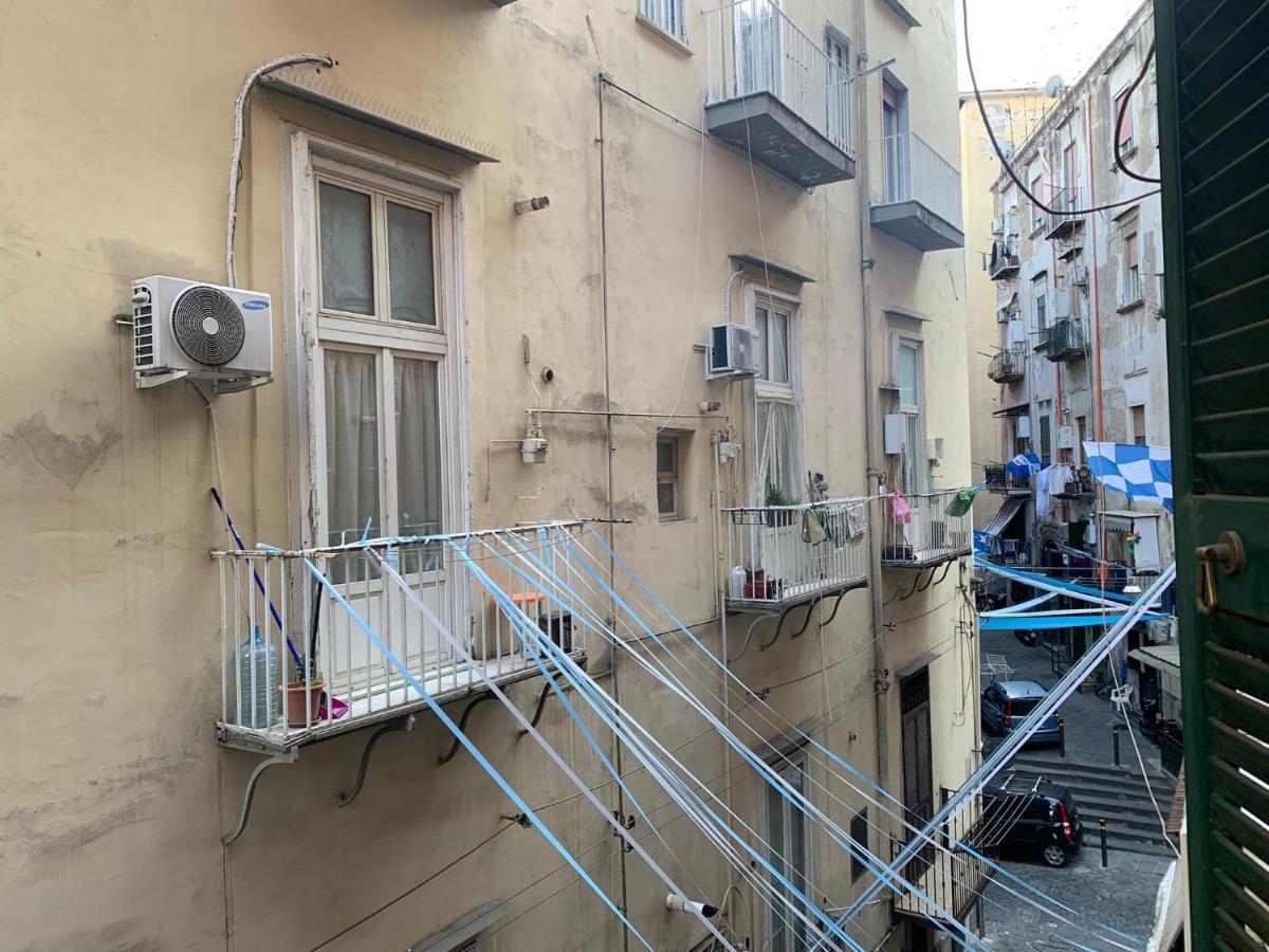 Alleria Napoli Esterno foto
