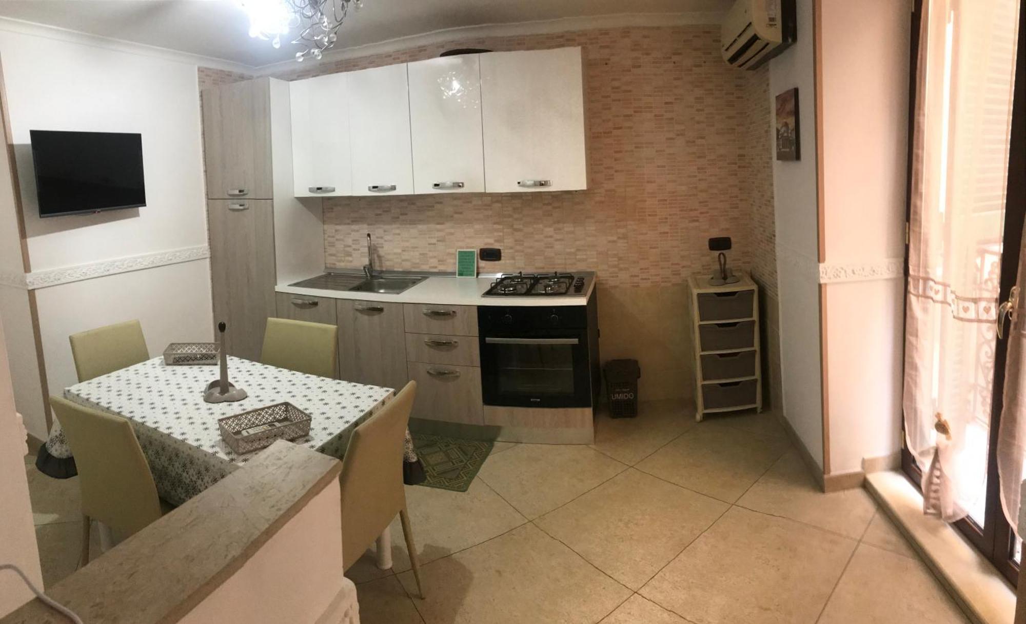 Alleria Napoli Esterno foto