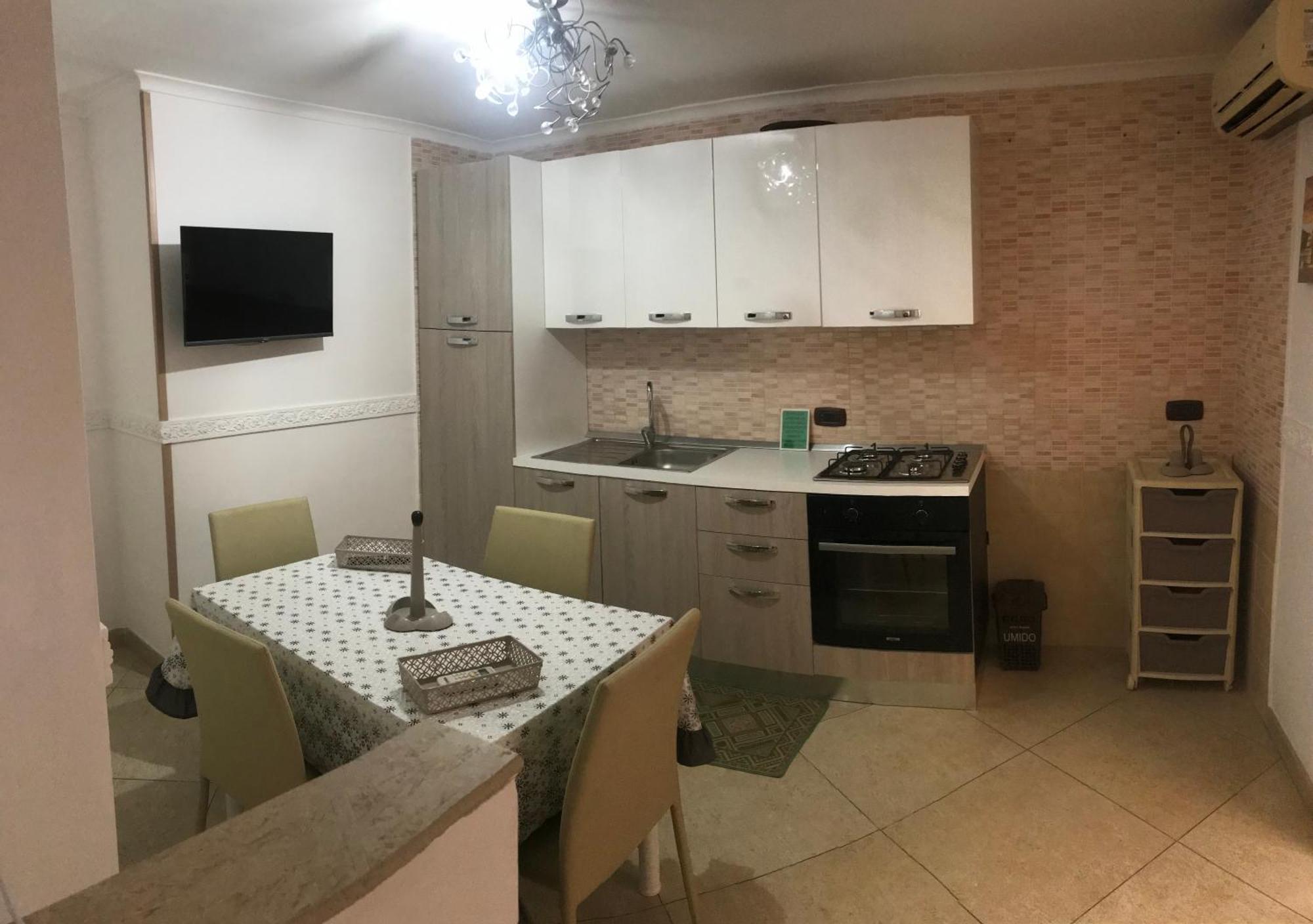 Alleria Napoli Esterno foto