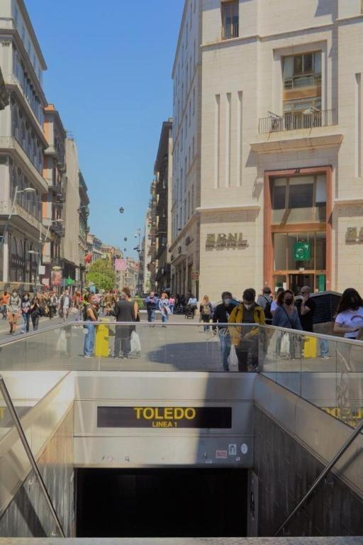 Alleria Napoli Esterno foto