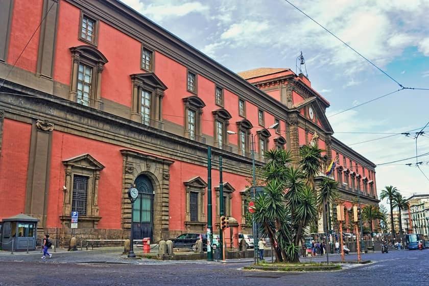 Alleria Napoli Esterno foto